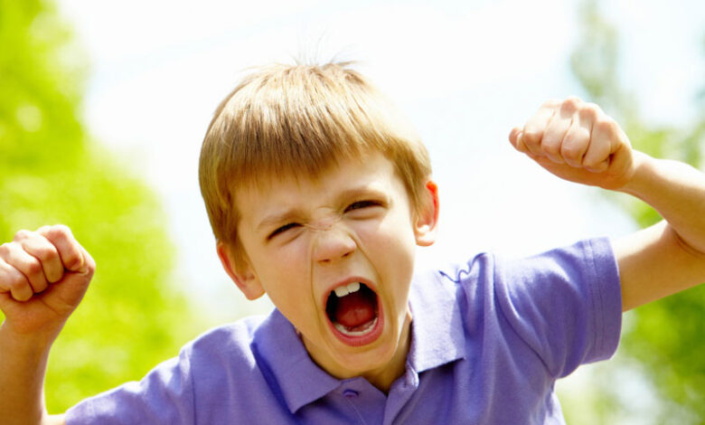 راه های موثر برای برخورد با کودک عصبانی چیست؟