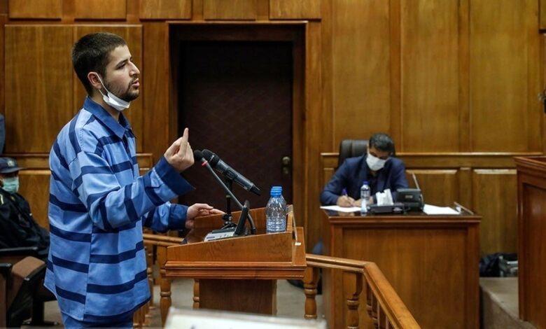 وکیل محمد قبادلو به دادسرا احضار شد