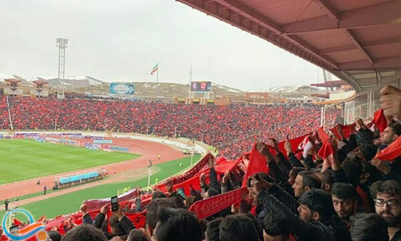 زنان از حضور در ورزشگاه تبریز منع شدند