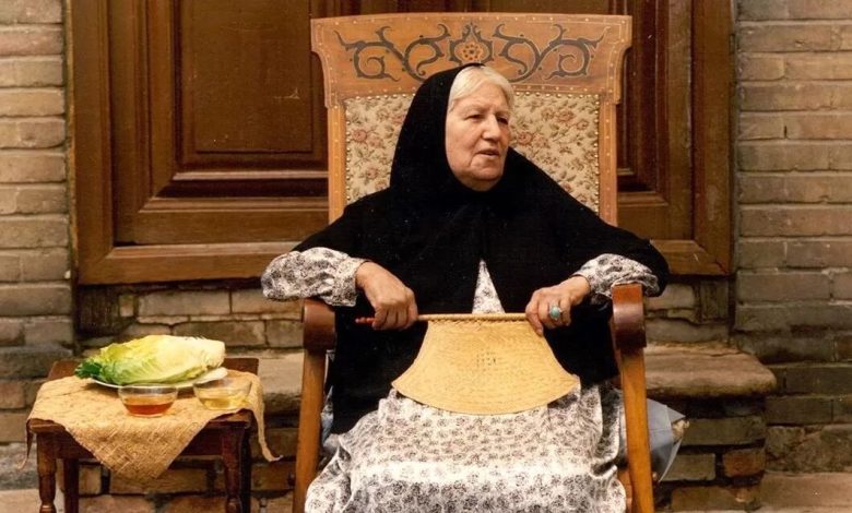رقیه چهره آزاد