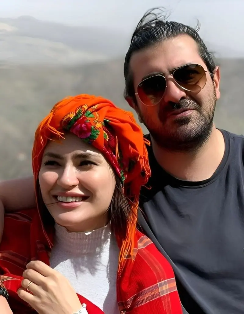 شیوا طاهری در نقش «دنیا»