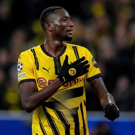 توصیه جالب یوفا به عاشقان پلیاستیشن؛ برد میخواهید، طارمی را بردارید