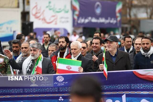 حضور جامعه ورزش در راهپیمایی ۲۲ بهمن +عکس