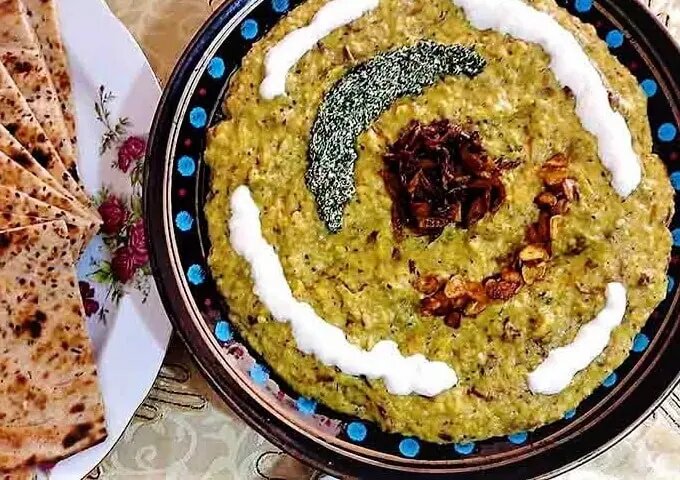 حلیم بادمجان مجلسی خوشمزه با برنج و گوشت