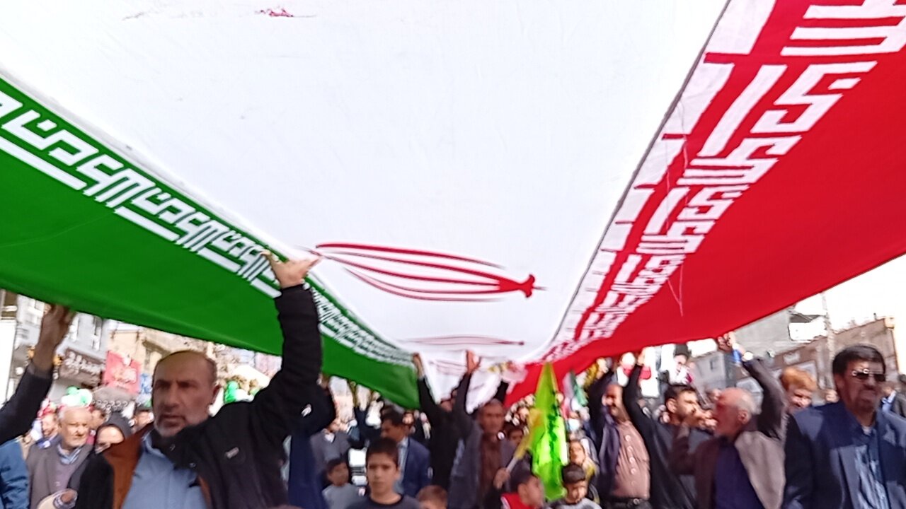 خروش پایتخت طبیعت در حمایت از ایران جان به روایت تصویر