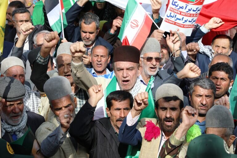 خروش پایتخت طبیعت در حمایت از ایران جان به روایت تصویر