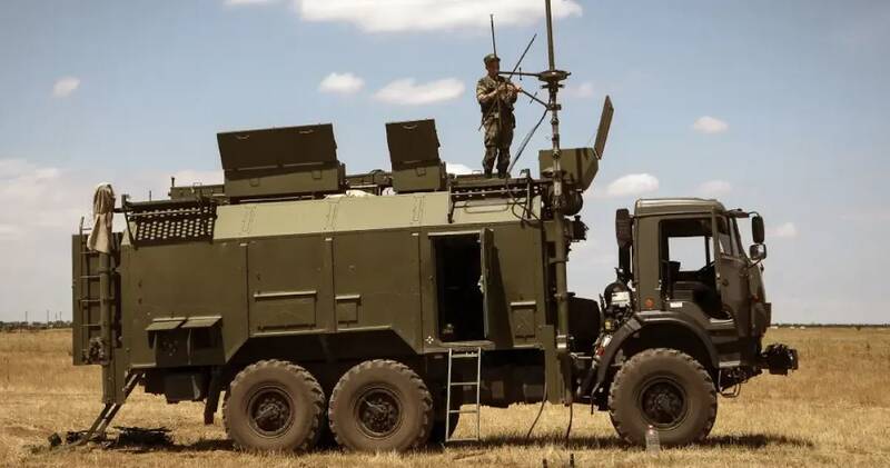 روایت نشریه آمریکایی از برتری ایران در جنگ الکترونیک/ شکست کودتای مجازی با نفوذ ایران به پهنه اینترنت ماهواره‌ای آمریکا