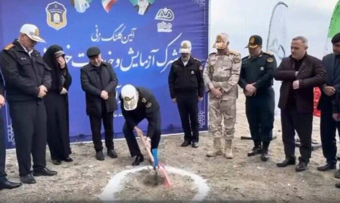 پلاکهای گذر موقت خودرو در منطقه آزاد ماکو رونمایی شد/ آغاز ساخت مرکز جامع خدمات ترافیکی