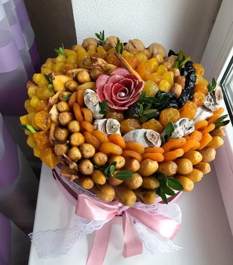 تزیین آجیل، میوه خشک و خشکبار عروس برای نوروز 1405