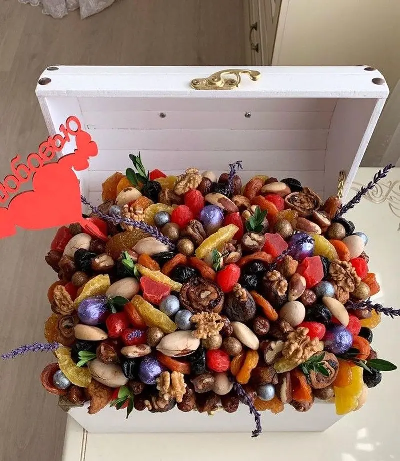 تزیین آجیل، میوه خشک و خشکبار عروس برای نوروز 1405