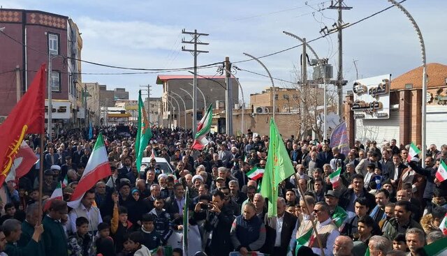 سبزی: مؤلفه‌های قدرت جمهوری اسلامی مردم، رهبری و پیشرفت‌های علمی است