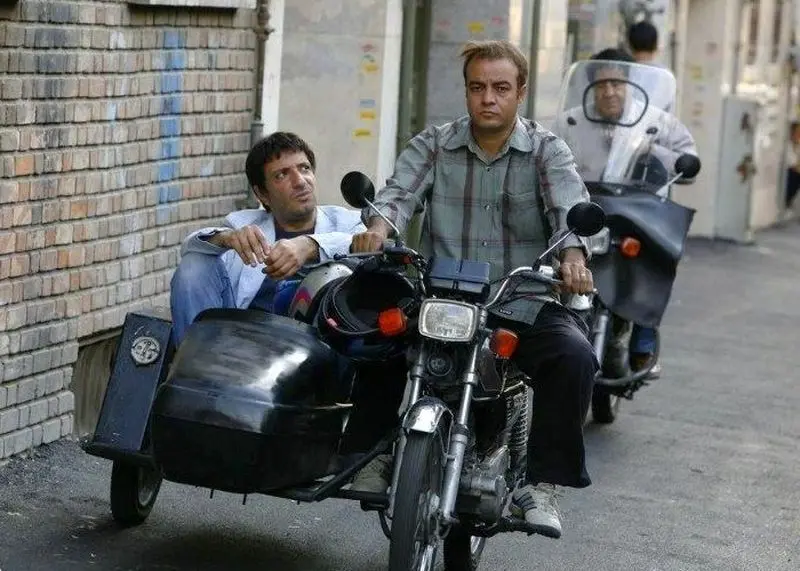 سعید آقاخانی در چهار دیواری