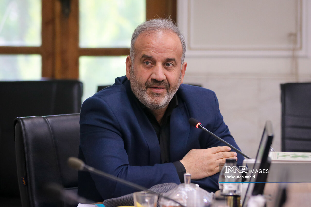 شهر بی‌مرز؛ اصفهان ۲۲ بهمن میزبان تمام نسل‌ها شد