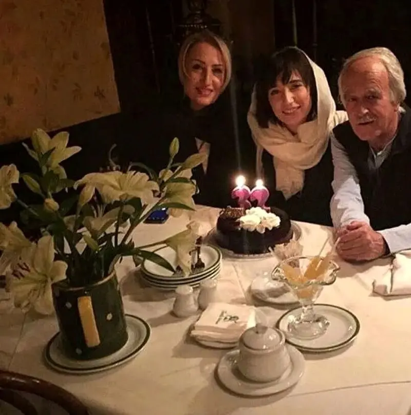 sari.pix_1438774780_1044841045965264)