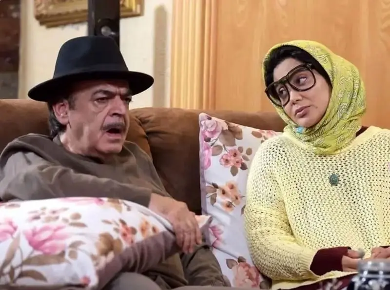 زهرا جهرمی در کنار حمید لولایی