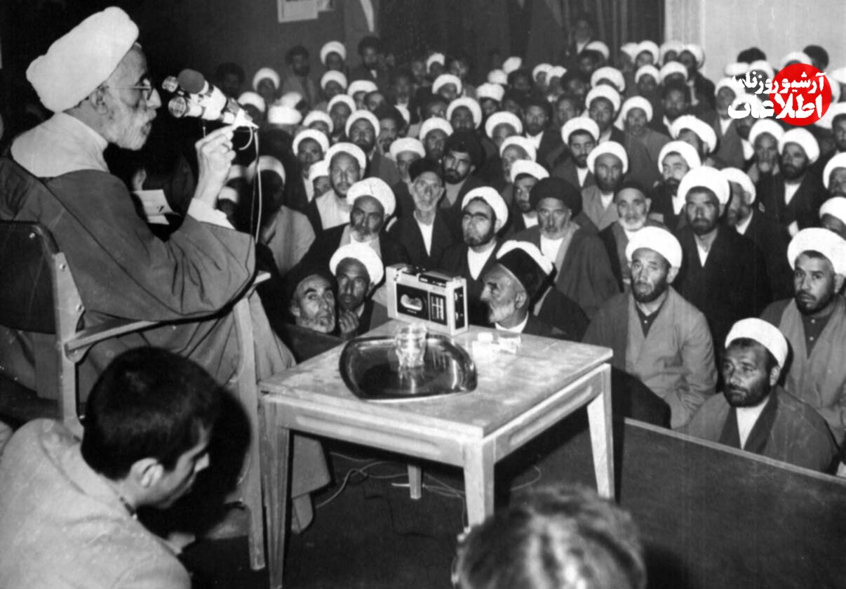عکس‌های دیده نشده از آیت‌الله جنتی در روز تولد ۱۰۰ سالگی