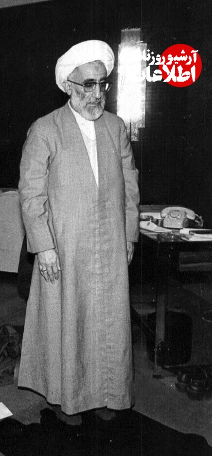 عکس‌های دیده نشده از آیت‌الله جنتی در روز تولد ۱۰۰ سالگی