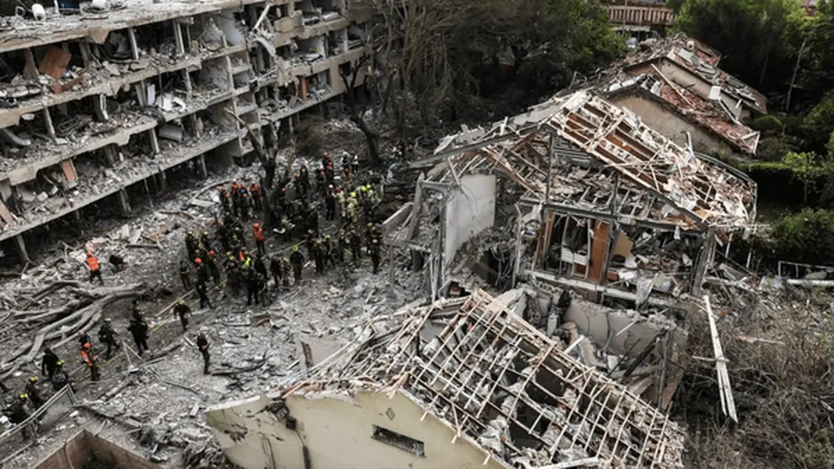 قدرت موشکی ایران معادل بمب اتم است