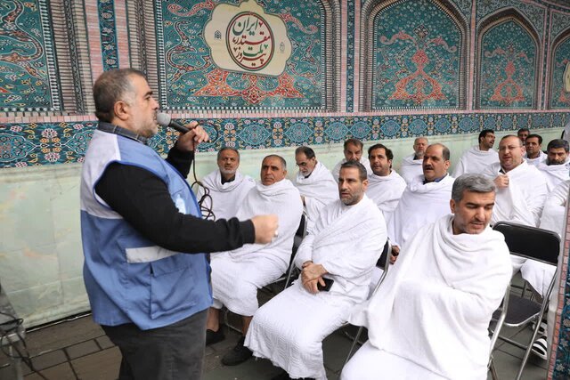 مردم در برابر فشار و تهدید تسلیم نمی‌شوند