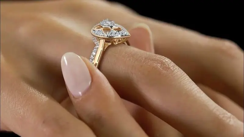 راهنمای خرید انگشتر؛ چه انگشتری مناسب دست شماست؟