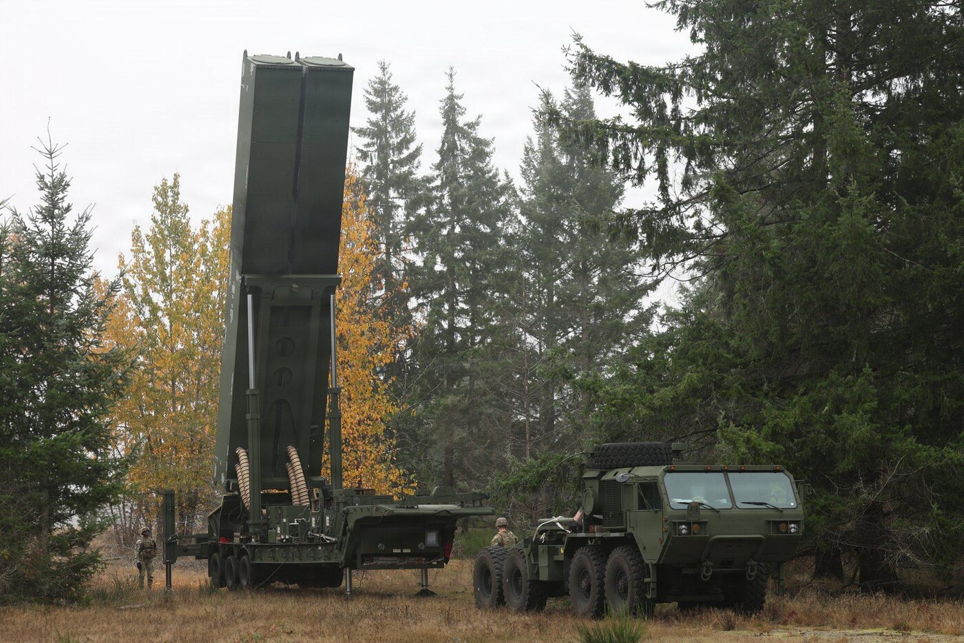 تصاویر عقاب سیاه آمریکا حذف شد + عکس