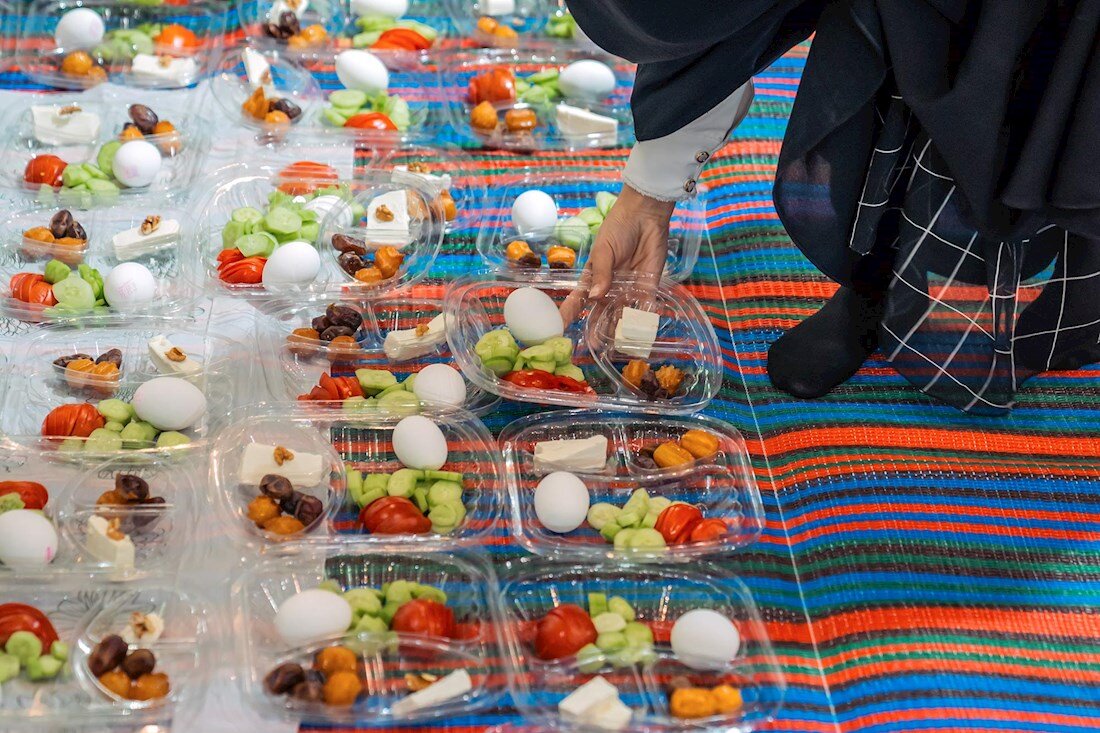 چطور در ماه رمضان سالم غذا بخوریم؟