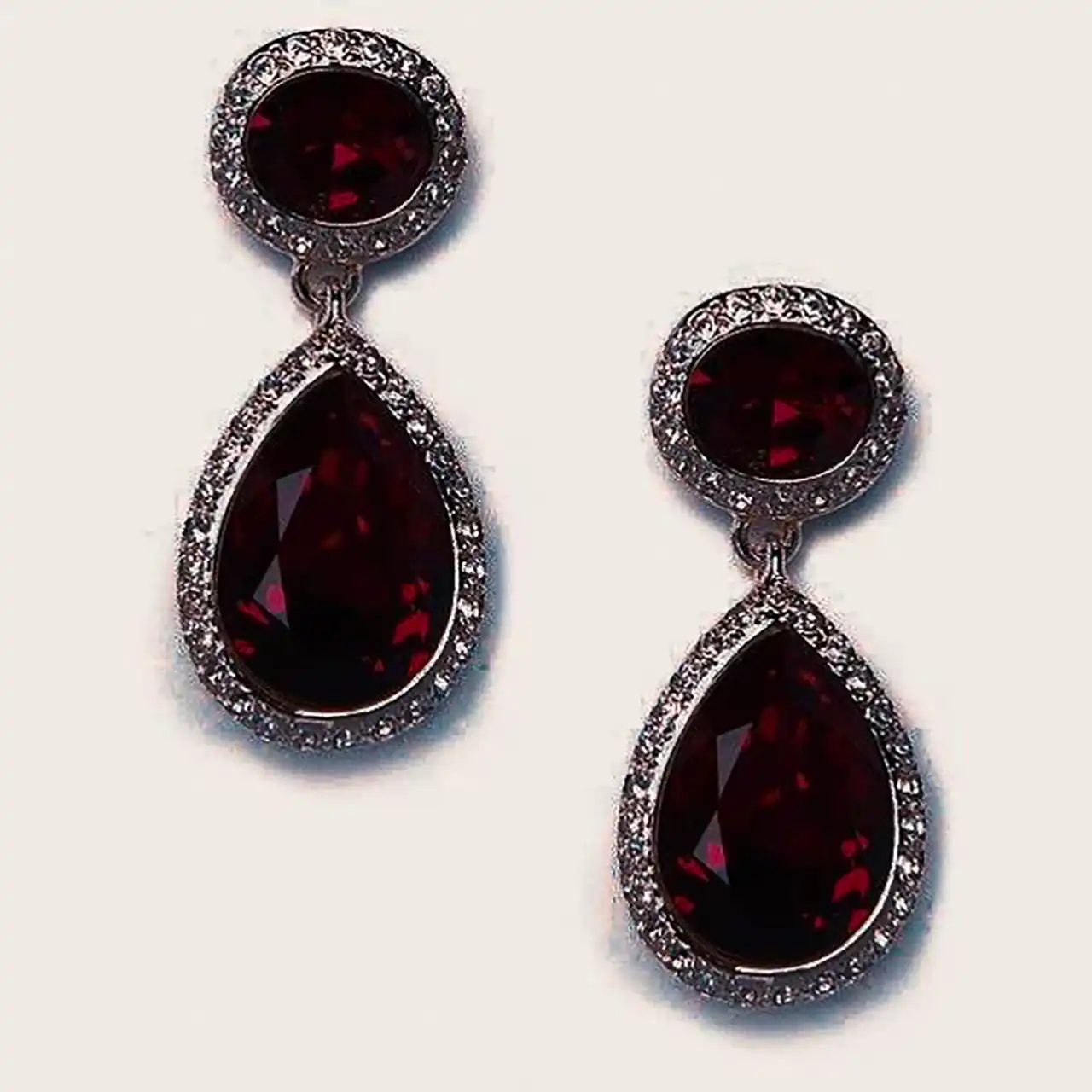 گوشواره زنانه اشکی لوکس 