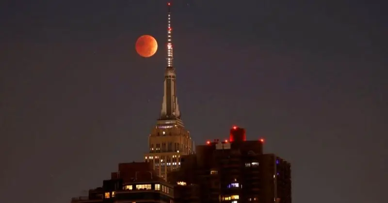 یک ماه جذاب آسمانی پیش رو داریم | حلقه آتشی در آسمان زمین