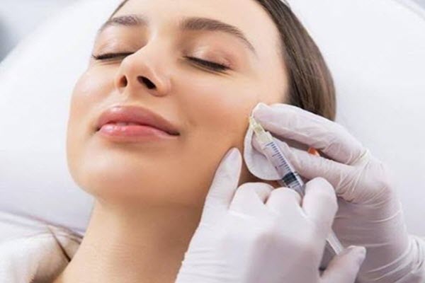 بررسی خدمات بهترین کلینیک پوست و مو | کلینیک بنیتا